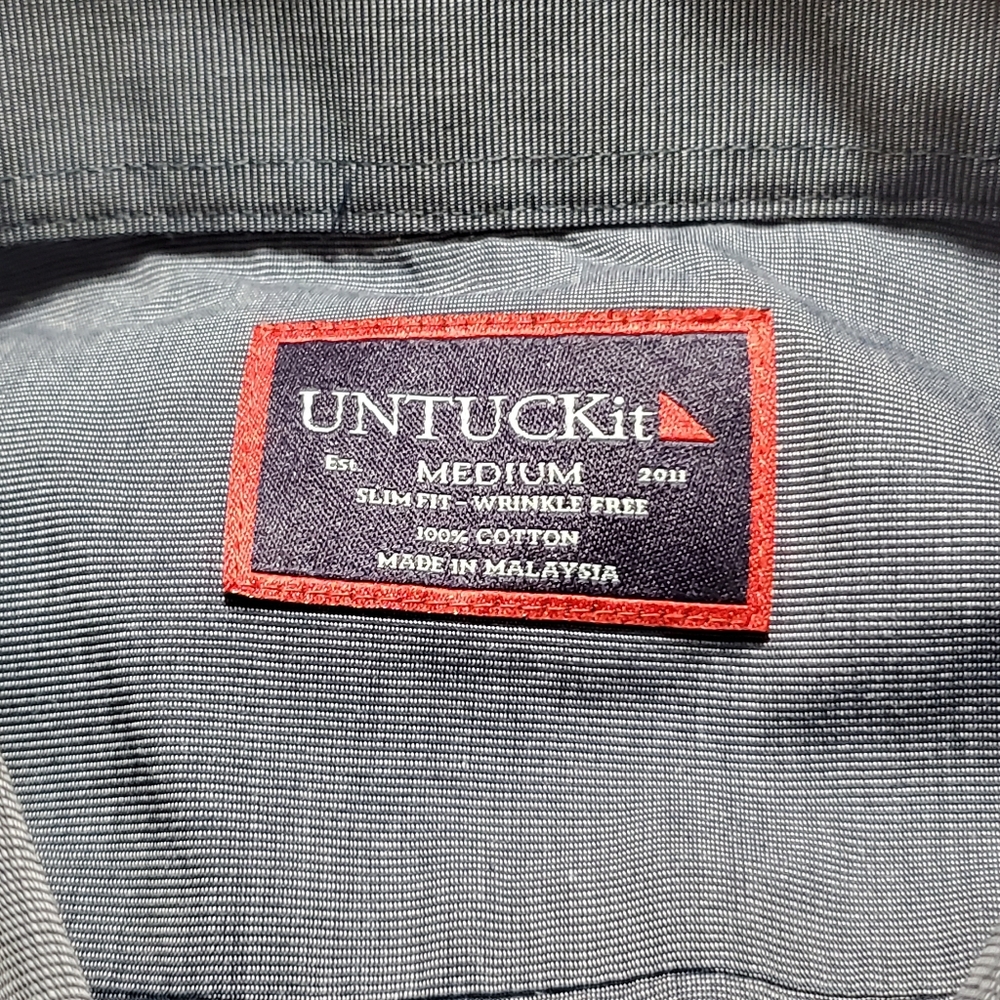 Untuckit Solid Blue Pattern Men's Casual Long Sle… - image 2